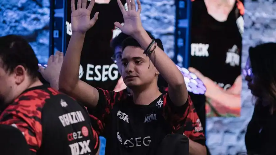 GC Masters V: W7M e RED Canids são as primeiras semifinalistas do Major Brasileiro