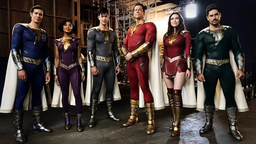 Shazam! 2: Novos uniformes dos heróis são revelados – Veja!