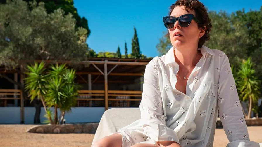 A filha perdida: Novo filme com Olivia Colman e Dakota Johnson chega à Netflix em dezembro